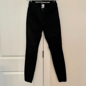 Women’s Roebuck & Co High Rise Jegging Size 4 Regular Black Skinny Jeans